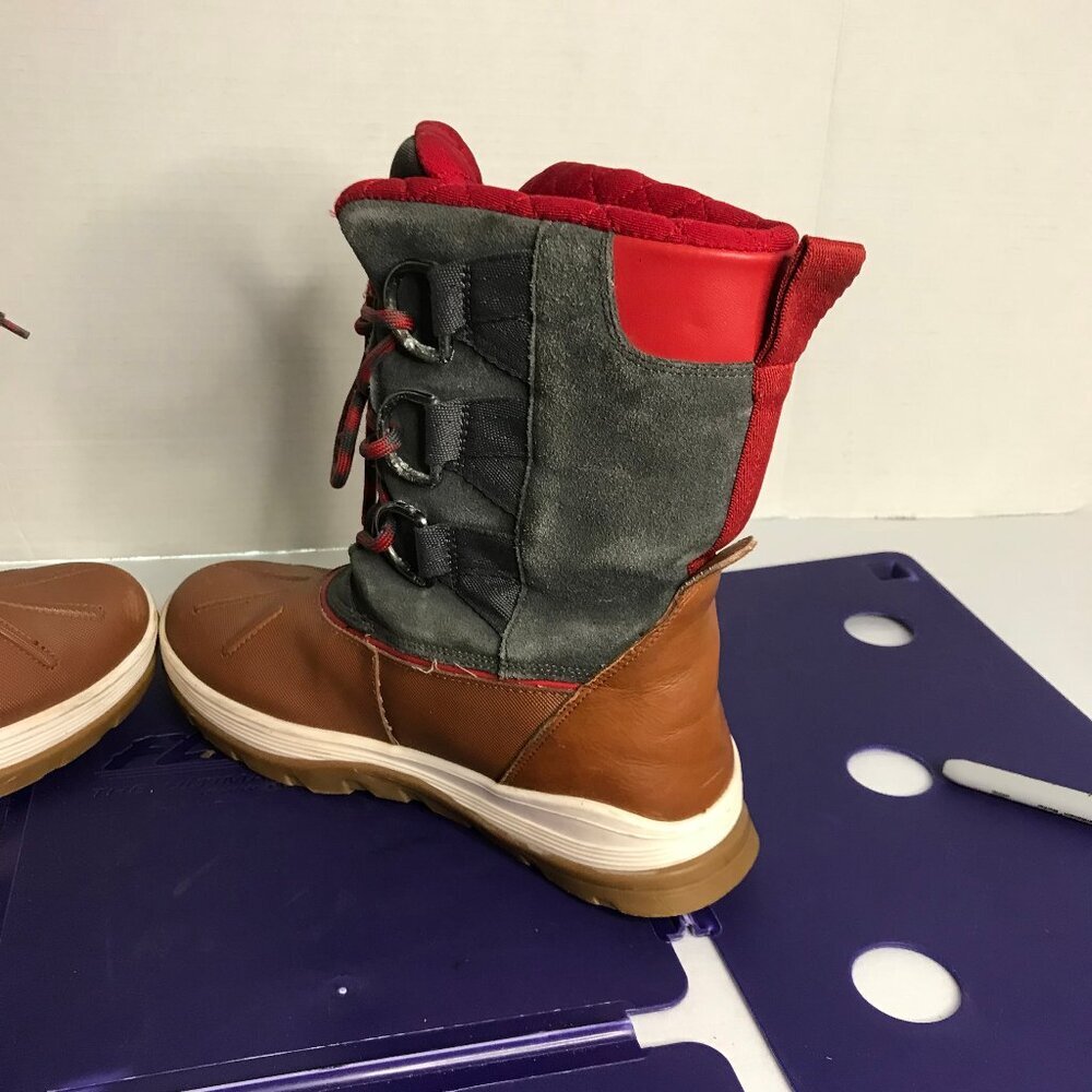 ALDO WOMENS SUEDE DUCK BOOT SIZE 9 - Picture 3 of 7